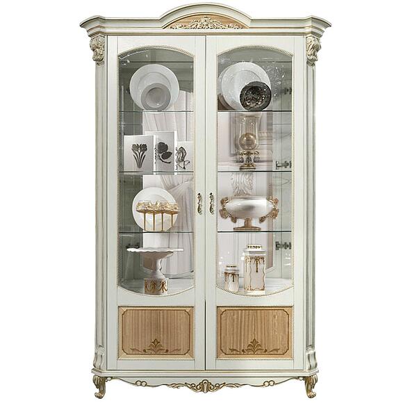 Шкаф-витрина 2д «Альба» П4.485.0.05 (П485.05), Основной материал: массив дуба, Цвет: Слоновая кость с золочением (Alba_R485-05_slon_kost.jpg) Шкаф-витрина 2д «Альба» П4.485.0.05 (П485.05)