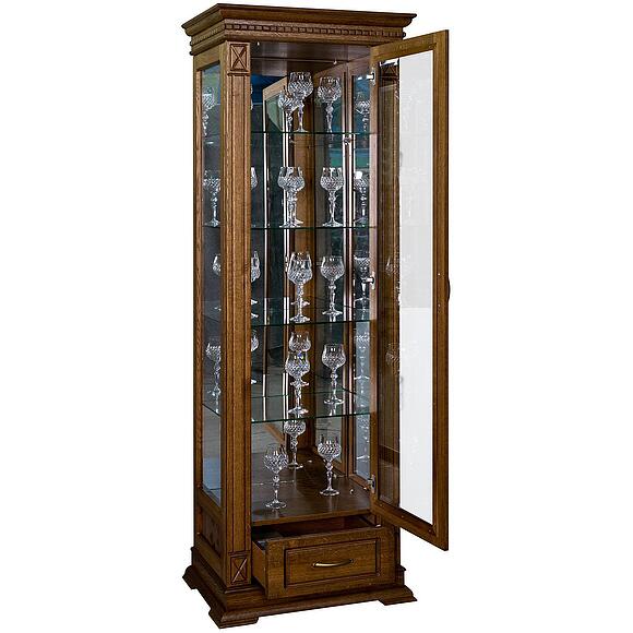 Шкаф-витрина «Верди Классик» П1.0487.0.11, Основной материал: массив дуба, Цвет: Дуб рустикаль (Shkaf-s-vitrinoy_VerdiLux_1z-P487-11z-dub-rustikal2-1.jpg) Шкаф-витрина «Верди Классик» П1.0487.0.11, Основной материал: массив дуба, Цвет: Дуб рустикаль